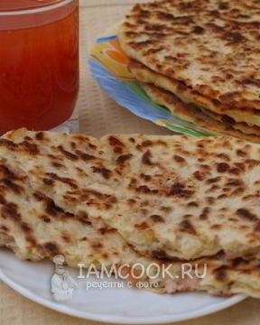 Сырные лепешки с ветчиной