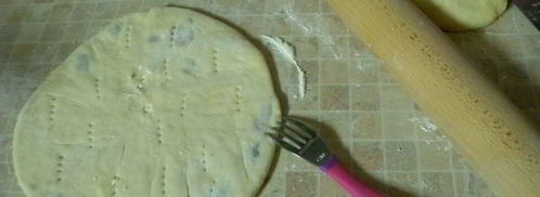 творожные лепешки с творогом и икрой. Шаг 7