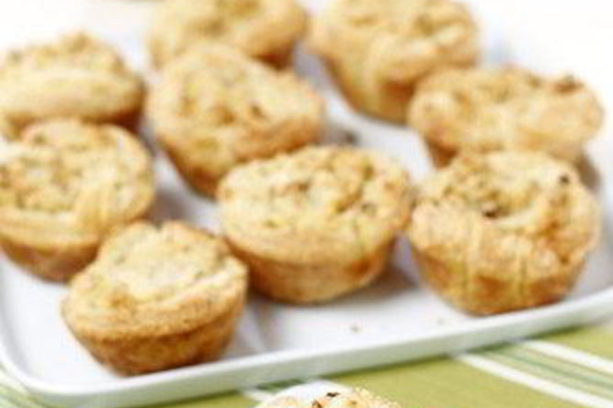 Рецепт кукурузных маффинов с грушей и карамелизованным имбирем