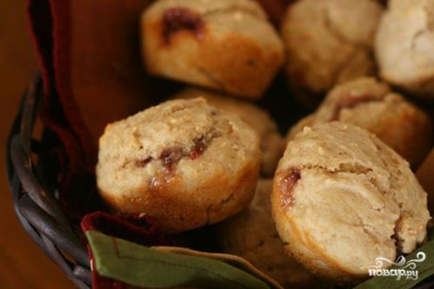 Рецепт маффинов с джемом и арахисовым маслом