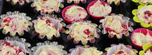 маффины с малиной. Шаг 10