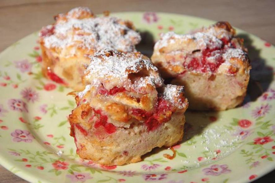 Рецепт маффинов с зефиром и малиной