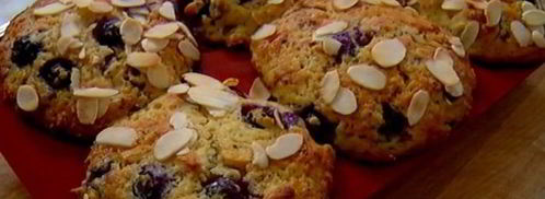 пряные маффины с голубикой и миндалем. Шаг 11