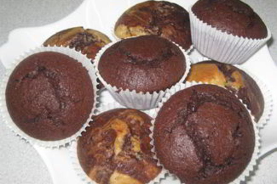 Рецепт цветущих пестрых маффинов