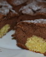 Шоколадный манник с творожными шариками