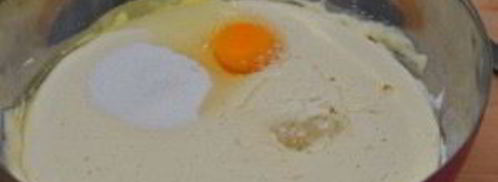 дрожжевые оладьи на молоке. Шаг 5