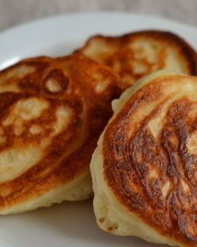 Оладушки на дрожжах и молоке