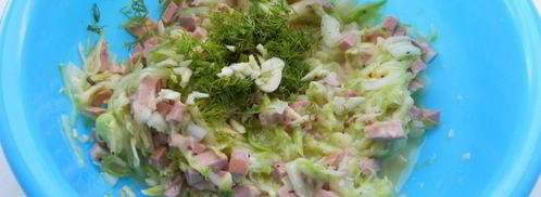 оладьи из кабачков с сыром и колбасой. Шаг 5