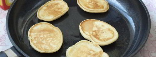 оладьи на молоке без яиц и дрожжей. Шаг 9