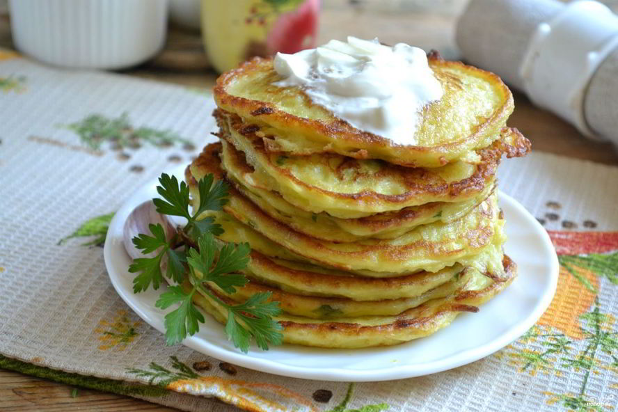 Рецепт пышных оладий из кабачков
