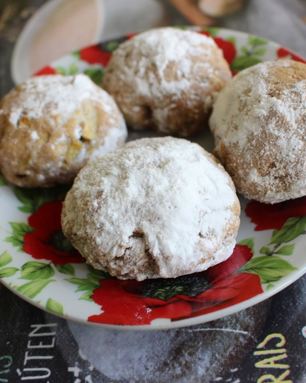 Мягкое печенье из цельнозерновой муки с яблоками и корицей