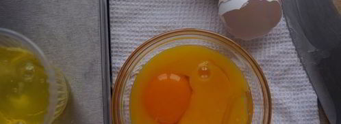 воздушные рогалики с хрустящей ореховой начинкой. Шаг 4