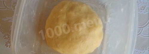 пирог с финиками лакомка тертый. Шаг 4