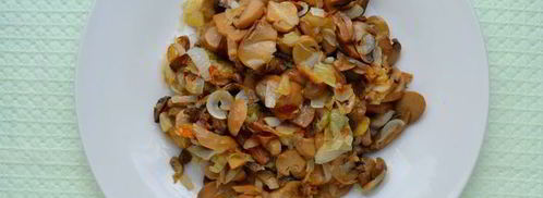 пирог с молодым луком и грибами. Шаг 3