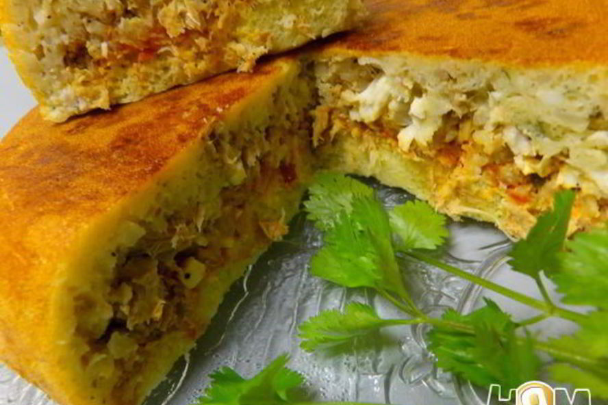 Рецепт заливного пирога с рыбой в томатном соусе