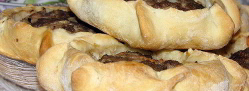 арабские открытые пирожки с мясом. Шаг 7