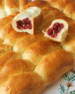 Мамины пирожки с вишней