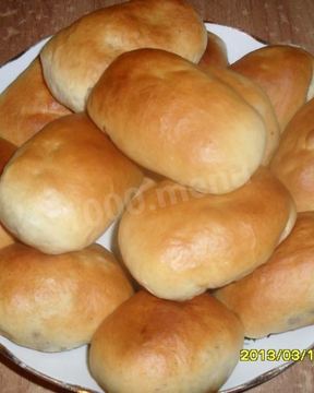 Пирожки дрожжевые с капустой в духовке