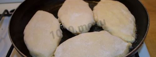 пирожки с картошкой на кефире на сковороде. Шаг 21