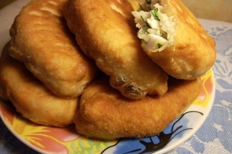 Рецепт пирожков с луком и яйцом