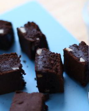 Брауни с бразильскими орехами