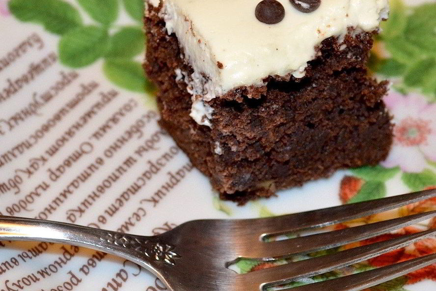 Рецепт брауни с какао, орешками и маскарпоне