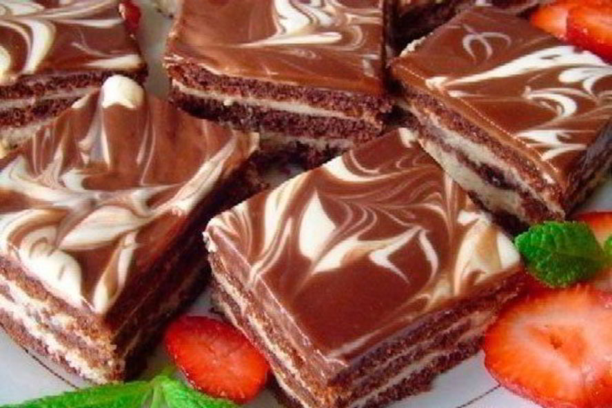 Рецепт праздничного пирожного день-ночь