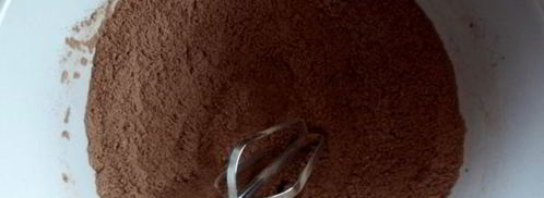 зефирное пирожное с малиновым конфи. Шаг 13