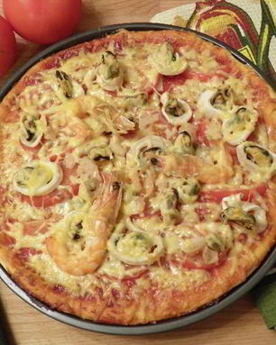 Пицца с морепродуктами в духовке