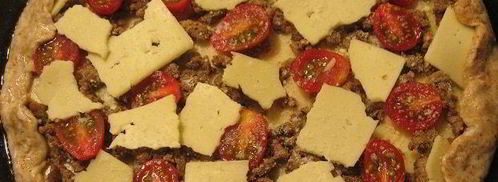 пицца в глубокой посуде многослойная. Шаг 3