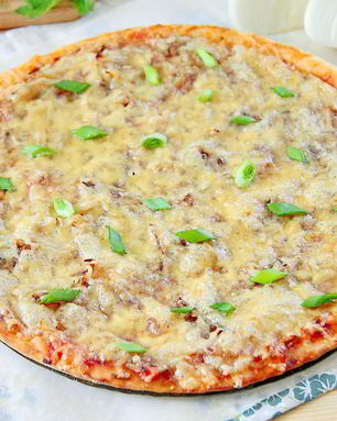 Простая пицца с луком