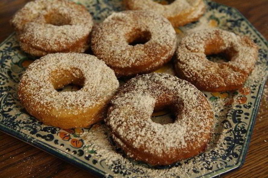 Рецепт картофельных пончиков в сахарной пудре