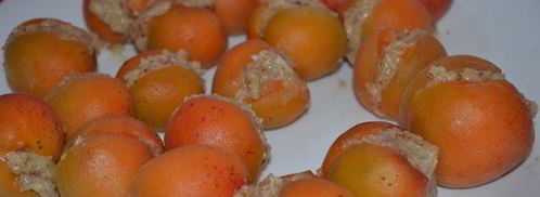 пончики с абрикосами и миндальной начинкой. Шаг 5