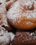 Пончики с яблоками и коньяком