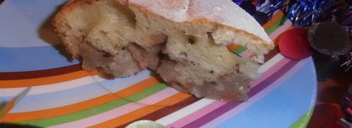 ореховая шарлотка на сгущенке. Шаг 14