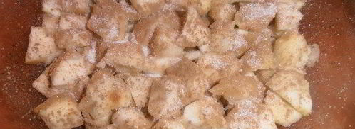 ореховая шарлотка на сгущенке. Шаг 8