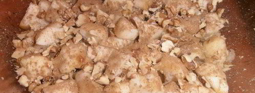 ореховая шарлотка на сгущенке. Шаг 9