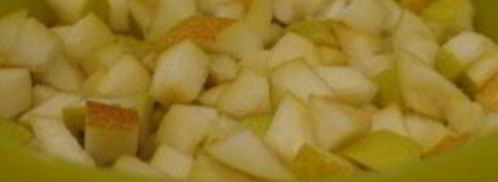 шарлотка из груш. Шаг 5