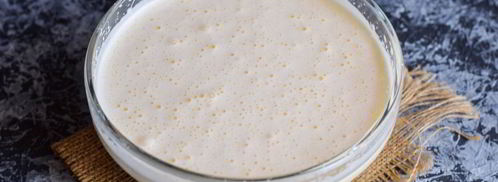 шарлотка на кефире. Шаг 3