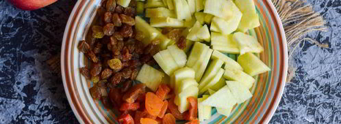 шарлотка на кефире. Шаг 6