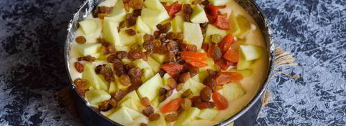 шарлотка на кефире. Шаг 7