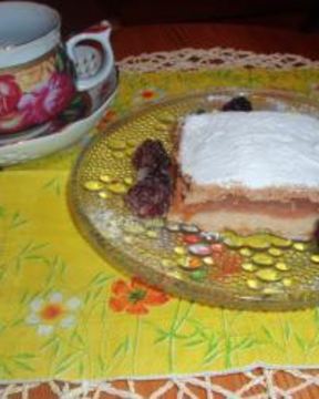 Шарлотка на песочном тесте