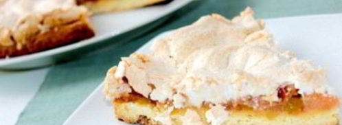 шарлотка с яблоками и безе. Шаг 12