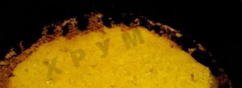 шарлотка с яблоками в мультиварке с манкой. Шаг 12