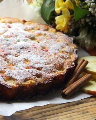 Шарлотка творожная