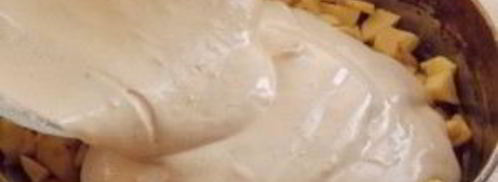 шарлотка в духовке с яблоками. Шаг 9