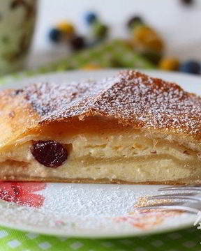 Австрийский штрудель с творожной начинкой