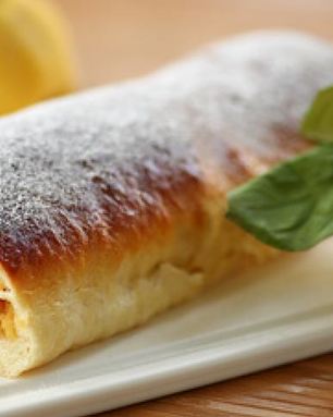 Штрудель с айвой