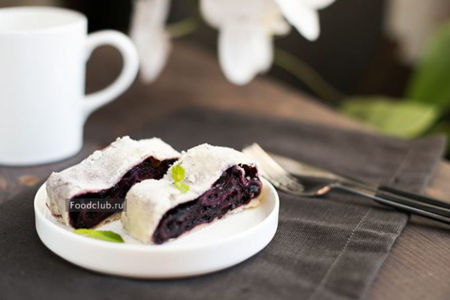 Рецепт штруделя с черникой