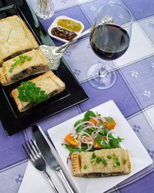 Штрудель с грибами и козьим сыром